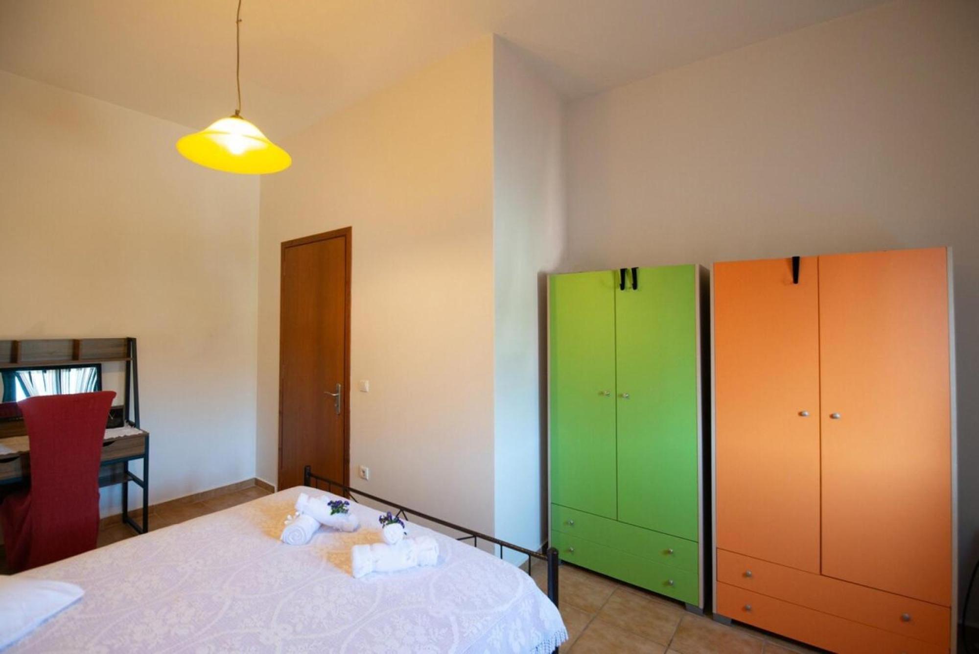 Holiday home Peroulakis Traditional House