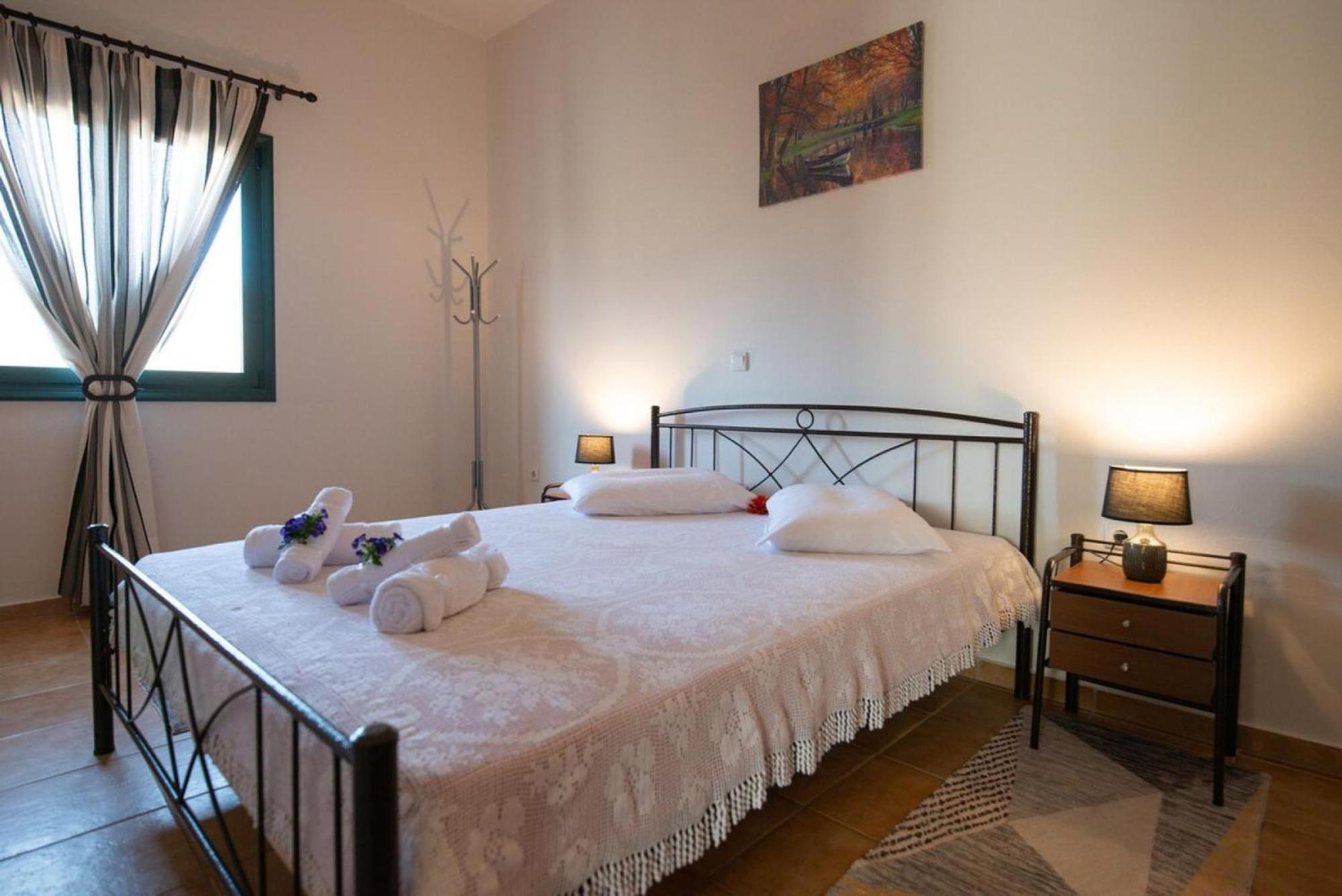 Peroulakis Traditional House Holiday home Afrata