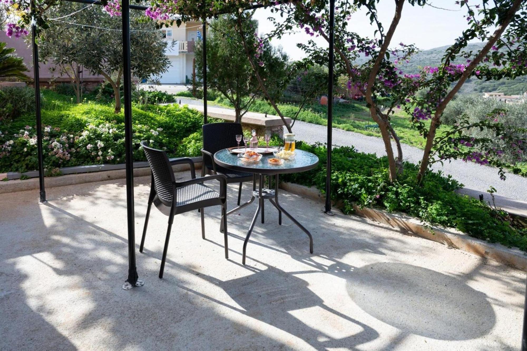 Holiday home Peroulakis Traditional House